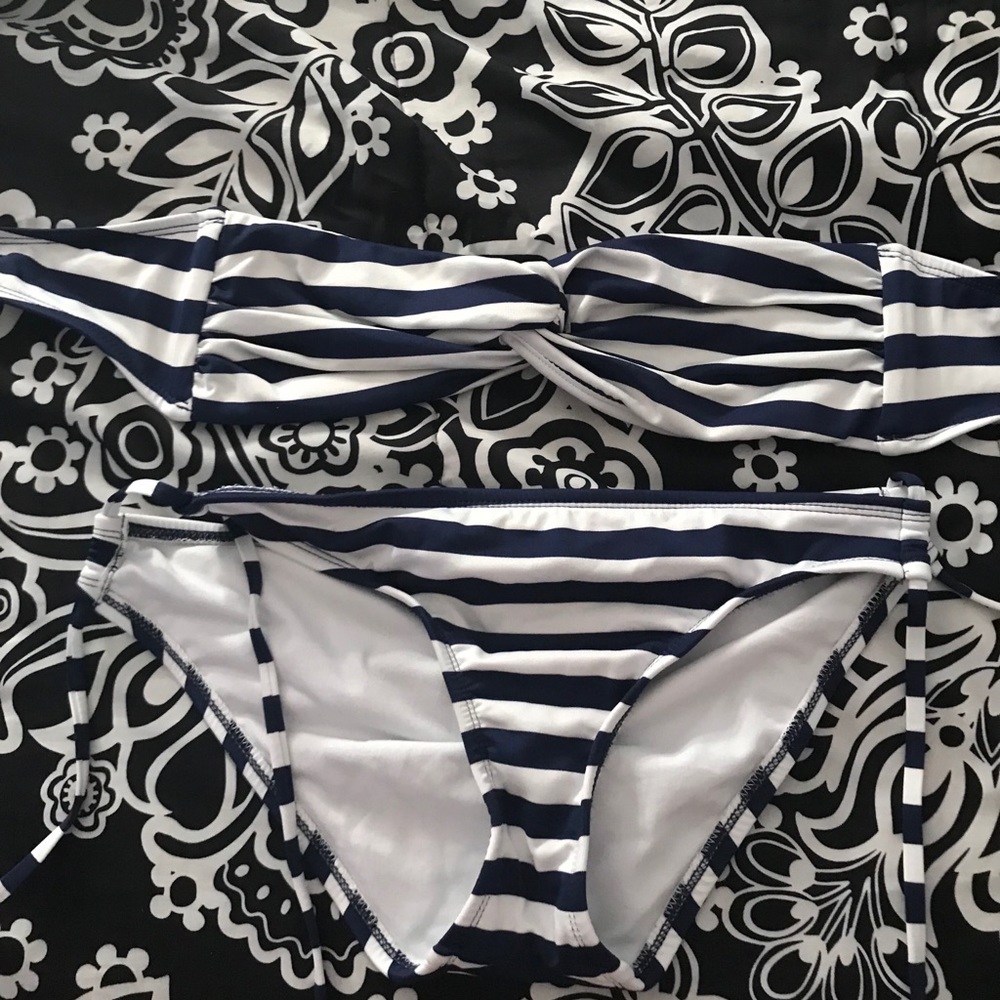 bandeau bikini